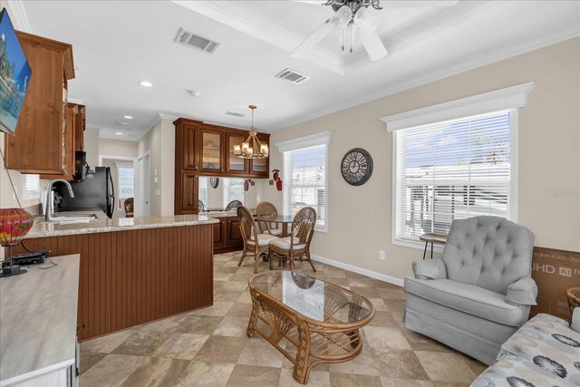 1039 CENTER CREST BOULEVARD, Davenport, FL 33837