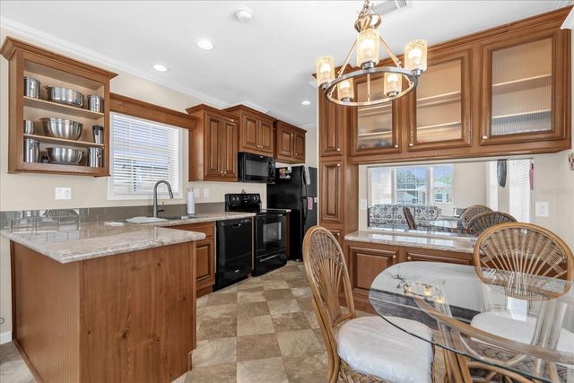 1039 CENTER CREST BOULEVARD, Davenport, FL 33837