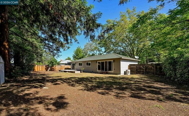 1813 Silverwood Drive, Concord, CA 94519