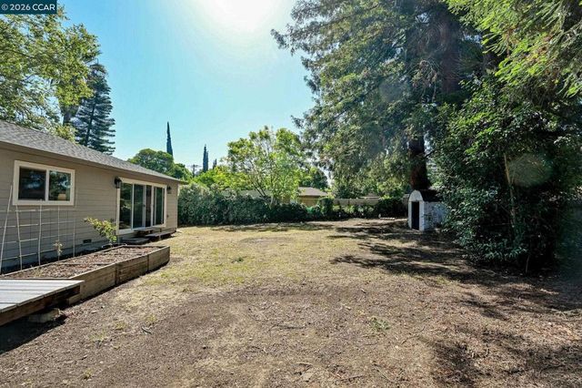 1813 Silverwood Drive, Concord, CA 94519