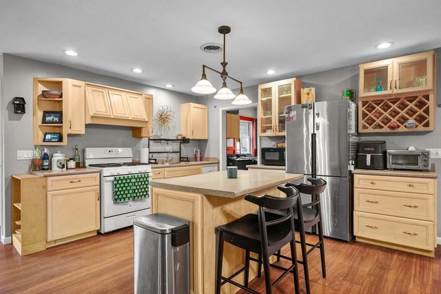 8784 M-66, Garfield Twp, MI 49633