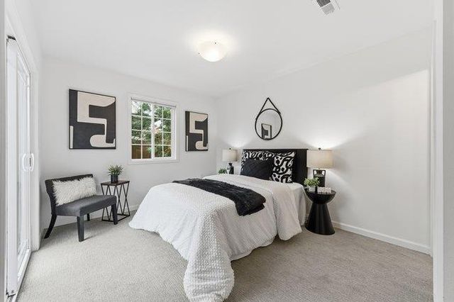 1014 King Street, Redwood City, CA 94061