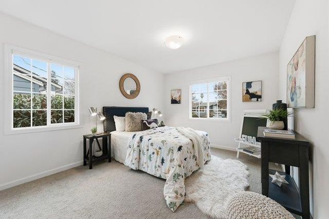 1014 King Street, Redwood City, CA 94061