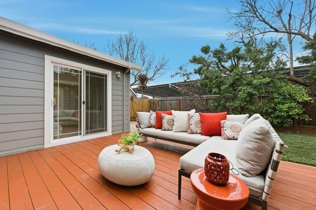 1014 King Street, Redwood City, CA 94061