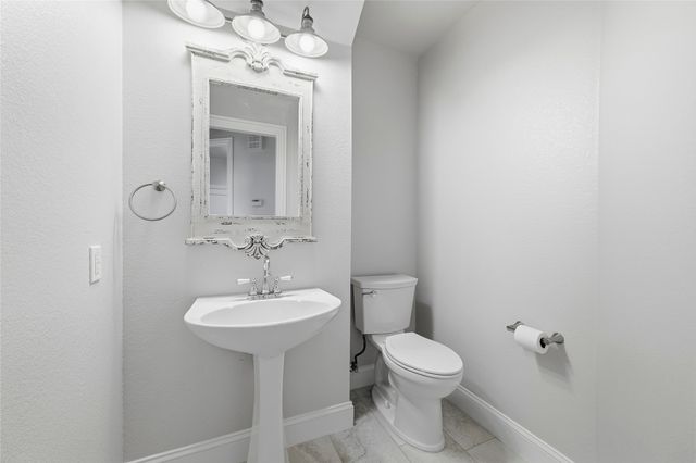 715 Lakeway Drive, Keller, TX 76248