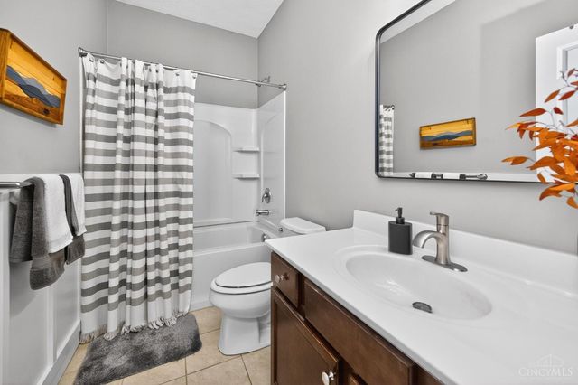 476 Haybrooke Drive, Hamilton Twp, OH 45039