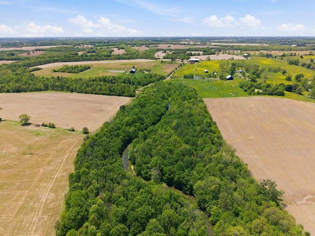 1010 Escondida Road, Paris, KY 40361