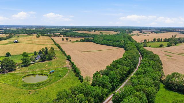 1010 Escondida Road, Paris, KY 40361