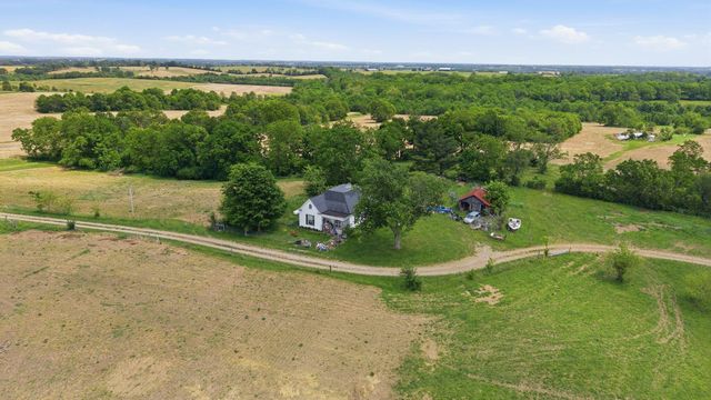 1010 Escondida Road, Paris, KY 40361