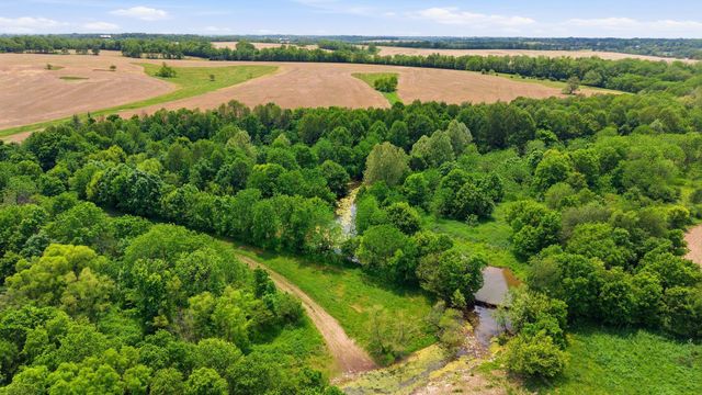 1010 Escondida Road, Paris, KY 40361