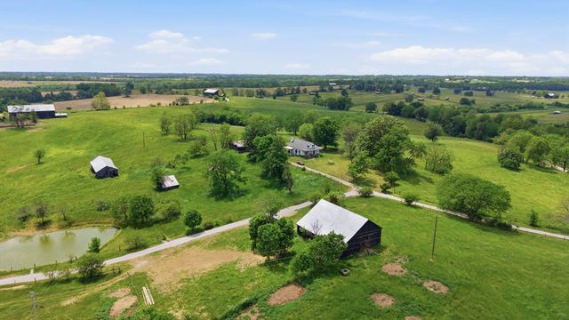 1010 Escondida Road, Paris, KY 40361