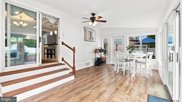 1126 PINEGROVE AVE, Lansdale, PA 19446