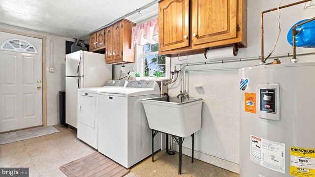 1126 PINEGROVE AVE, Lansdale, PA 19446