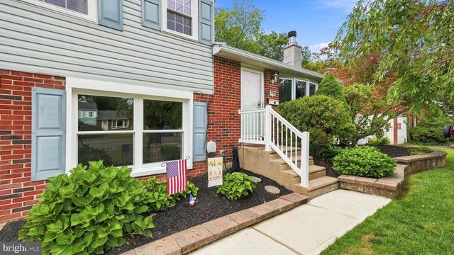 1126 PINEGROVE AVE, Lansdale, PA 19446