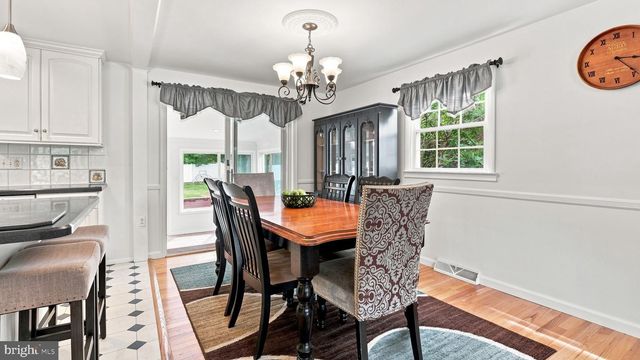 1126 PINEGROVE AVE, Lansdale, PA 19446