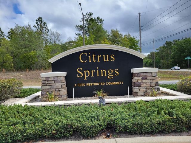 10522 N ELKCAM BOULEVARD, Citrus Springs, FL 34433