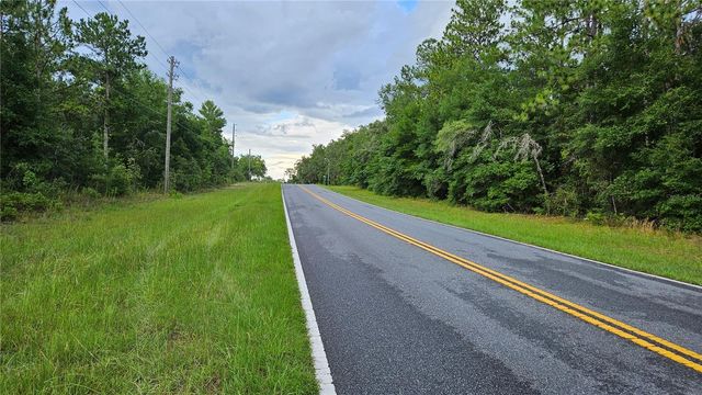 10522 N ELKCAM BOULEVARD, Citrus Springs, FL 34433