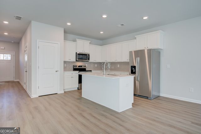 313 Navigator Lane, Mcdonough, GA 30253