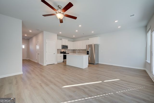 313 Navigator Lane, Mcdonough, GA 30253