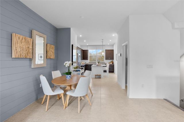 9902 TATE LANE, Tampa, FL 33626