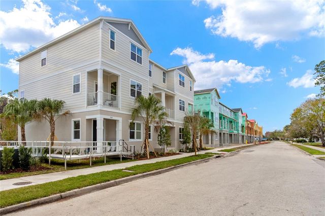 9902 TATE LANE, Tampa, FL 33626