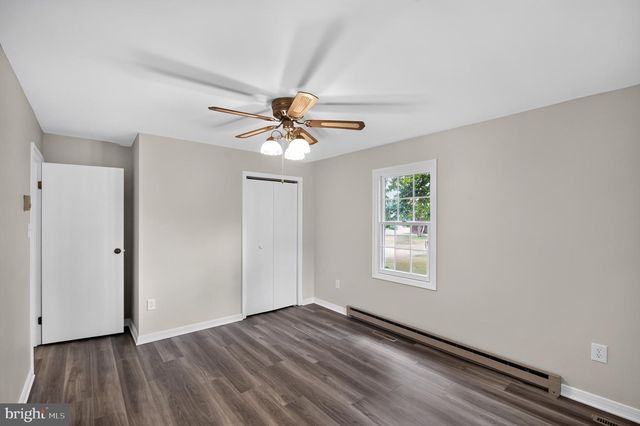 13996 LAKEVIEW DR, Gainesville, VA 20155