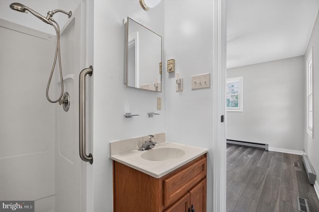 13996 LAKEVIEW DR, Gainesville, VA 20155
