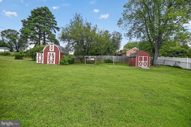 13996 LAKEVIEW DR, Gainesville, VA 20155