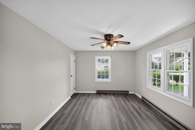 13996 LAKEVIEW DR, Gainesville, VA 20155