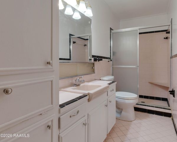 185 Holly Street, Lafayette, LA 70501