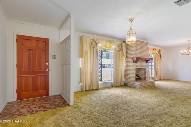185 Holly Street, Lafayette, LA 70501