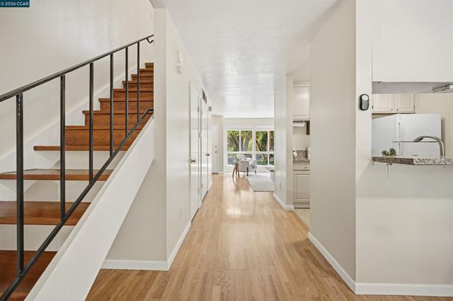 1888 Tesoro Ct, Pinole, CA 94564