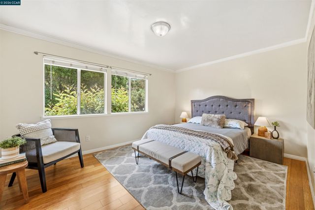 1888 Tesoro Ct, Pinole, CA 94564
