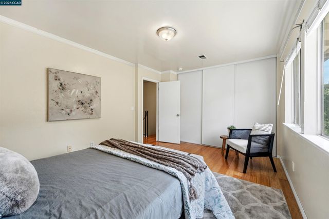 1888 Tesoro Ct, Pinole, CA 94564