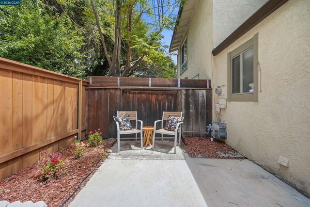 1888 Tesoro Ct, Pinole, CA 94564