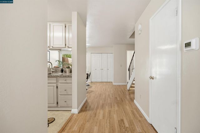 1888 Tesoro Ct, Pinole, CA 94564