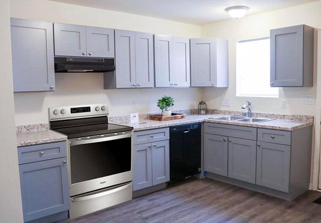 3324 N Palmer STREET, Milwaukee, WI 53212