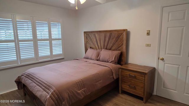 47 Cambridge Court E, Lakewood, NJ 08701