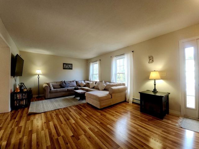 8 Byrne Road, Northwood, NH 03261