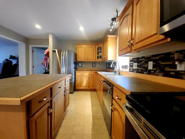 8 Byrne Road, Northwood, NH 03261