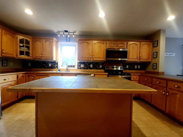 8 Byrne Road, Northwood, NH 03261