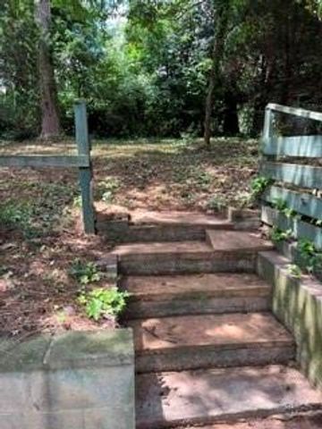 1211 Aleamo Drive, Marietta, GA 30062