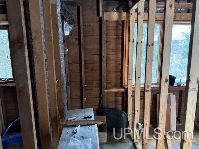 19336 W Edwards Avenue, Houghton, MI 49931