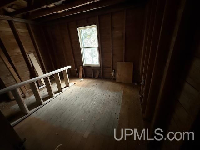 19336 W Edwards Avenue, Houghton, MI 49931