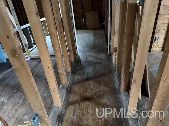 19336 W Edwards Avenue, Houghton, MI 49931