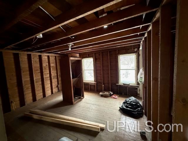 19336 W Edwards Avenue, Houghton, MI 49931