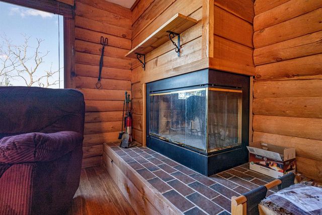 W7980 Glacier Lane, Oxford, WI 53952