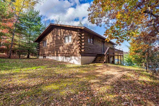 W7980 Glacier Lane, Oxford, WI 53952