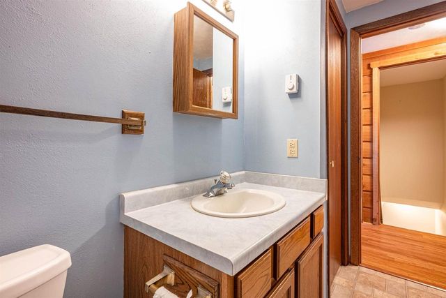 W7980 Glacier Lane, Oxford, WI 53952
