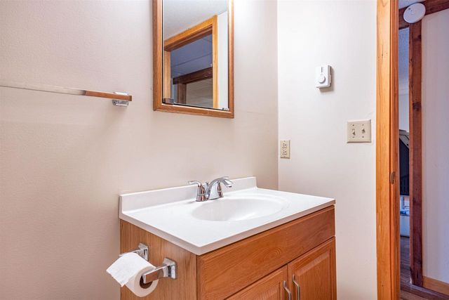 W7980 Glacier Lane, Oxford, WI 53952